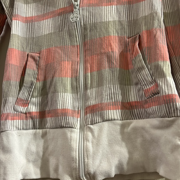 Bench Sweater - small - Picture 5 of 7